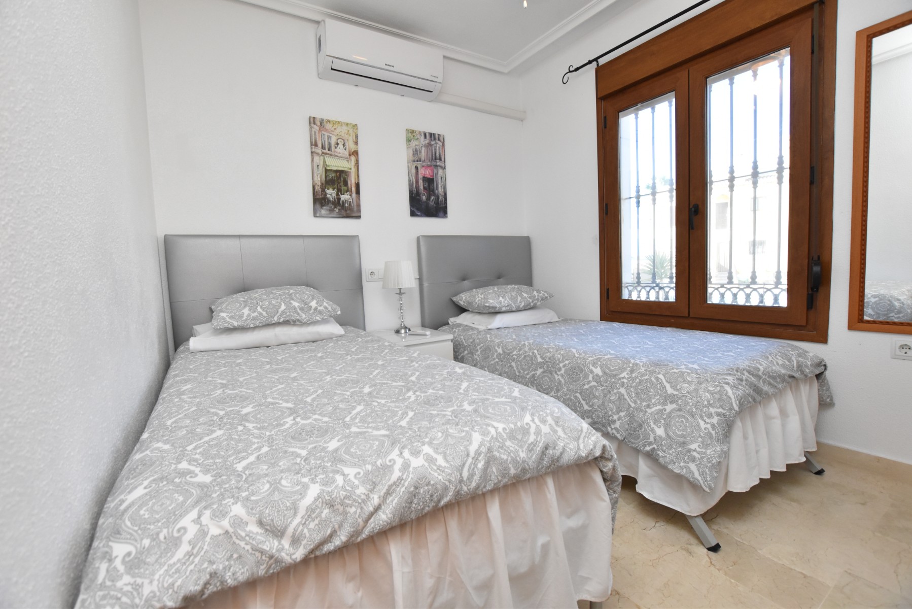 For sale - 2 Bedroom 2 Bathroom Bungalow in Algorfa - Inland  - Alicante