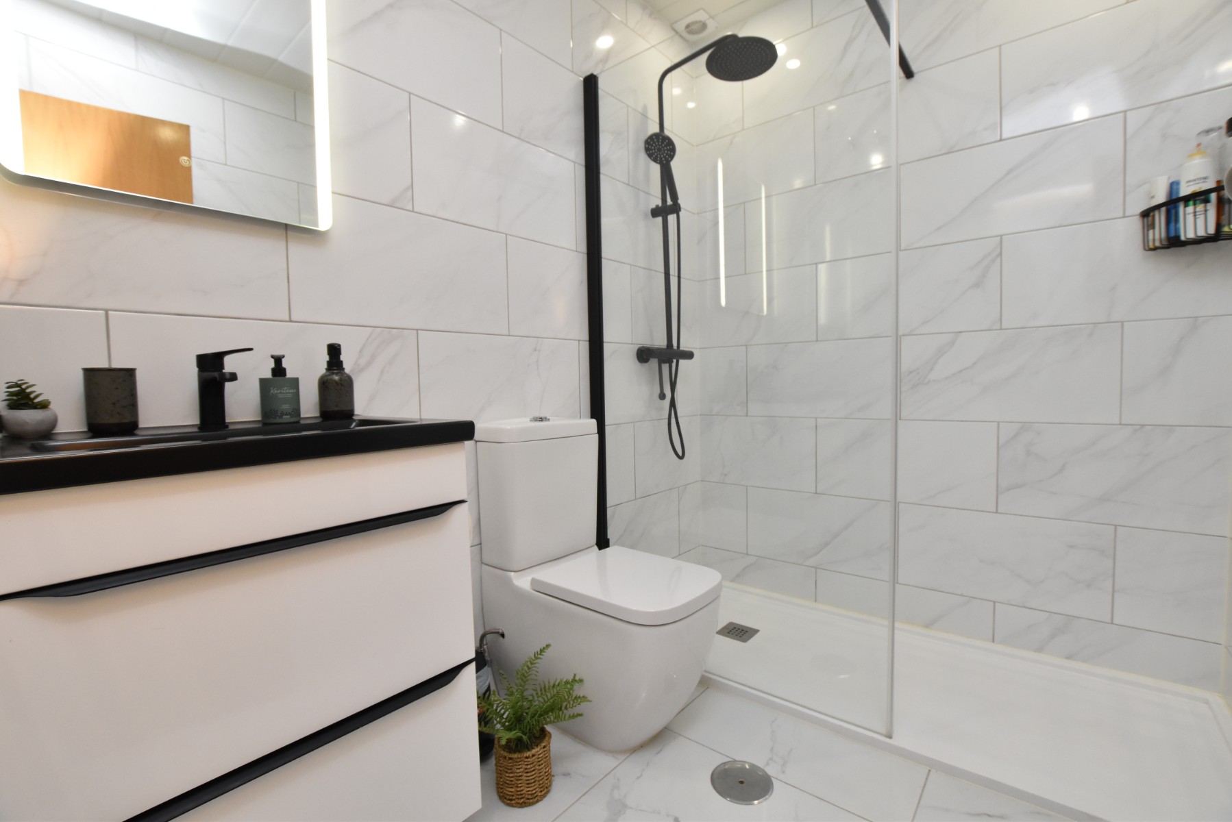 For sale - 2 Bedroom 2 Bathroom Bungalow in Algorfa - Inland  - Alicante