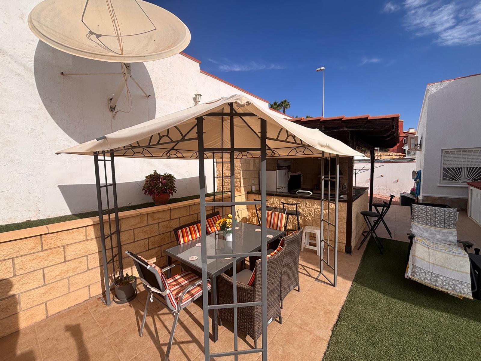For sale - 2 Bedroom 1 Bathroom Villa in Ciudad Quesada - Costa Blanca  - Alicante