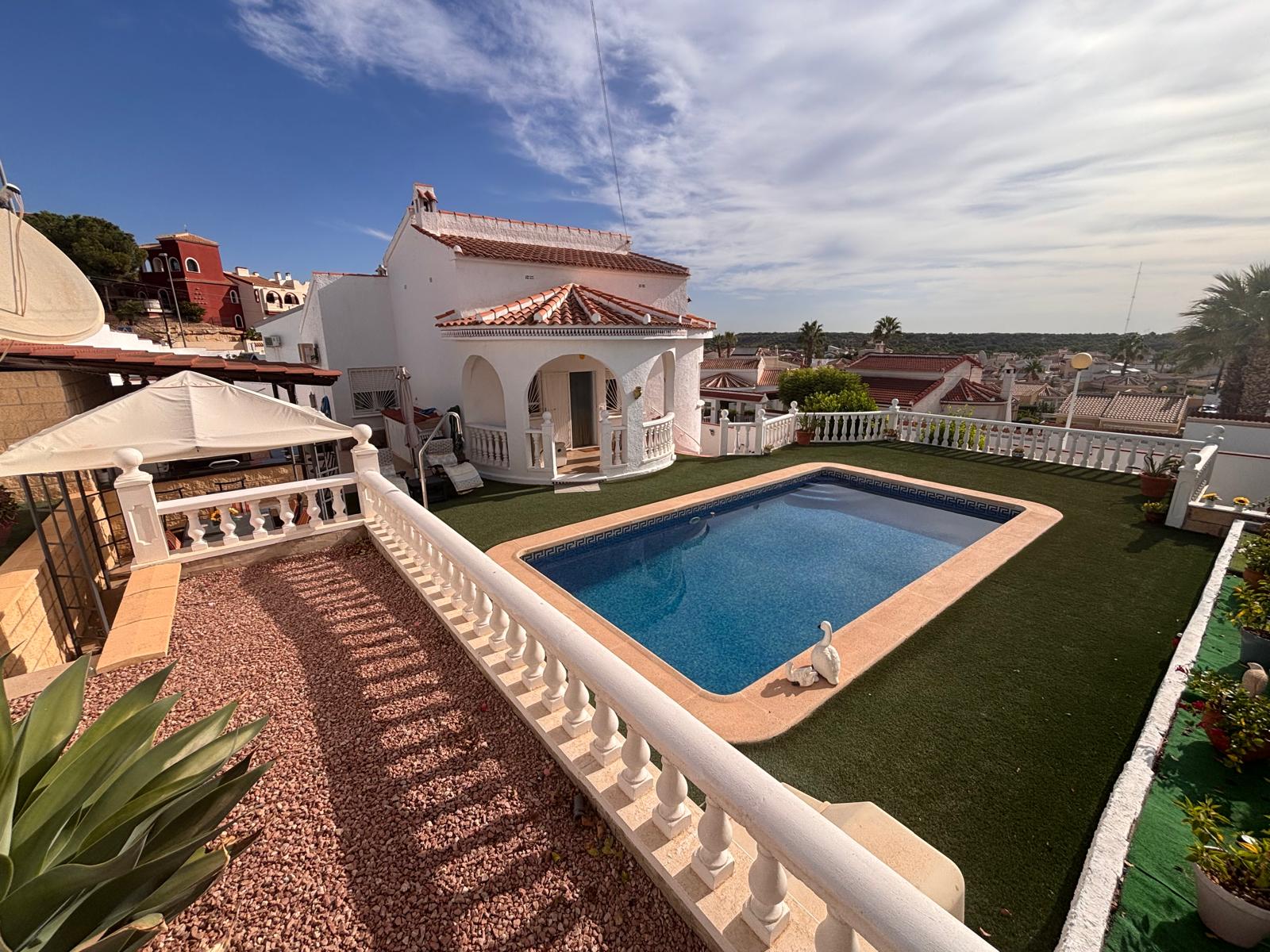 For sale - 2 Bedroom 1 Bathroom Villa in Ciudad Quesada - Costa Blanca  - Alicante