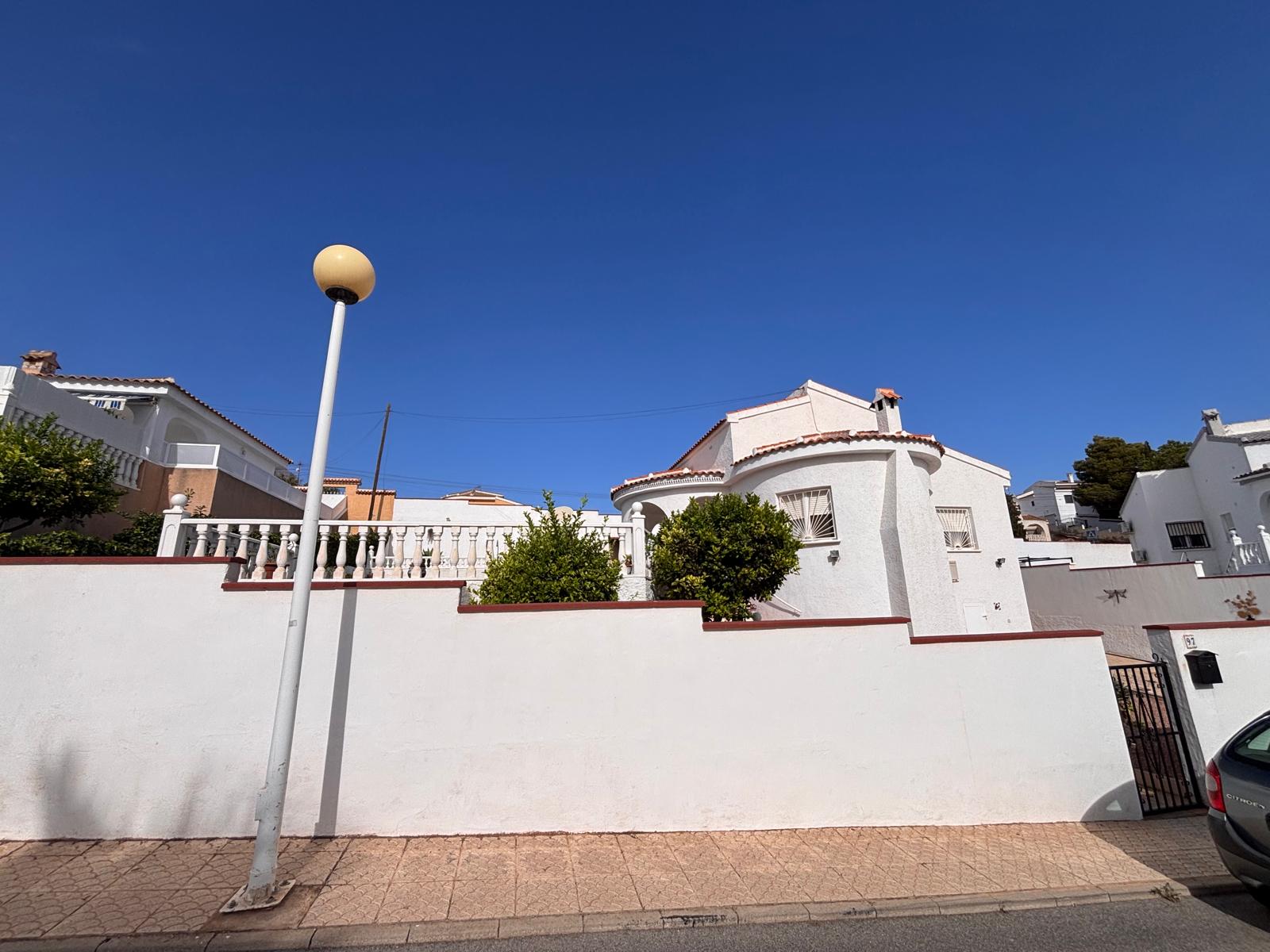 For sale - 2 Bedroom 1 Bathroom Villa in Ciudad Quesada - Costa Blanca  - Alicante