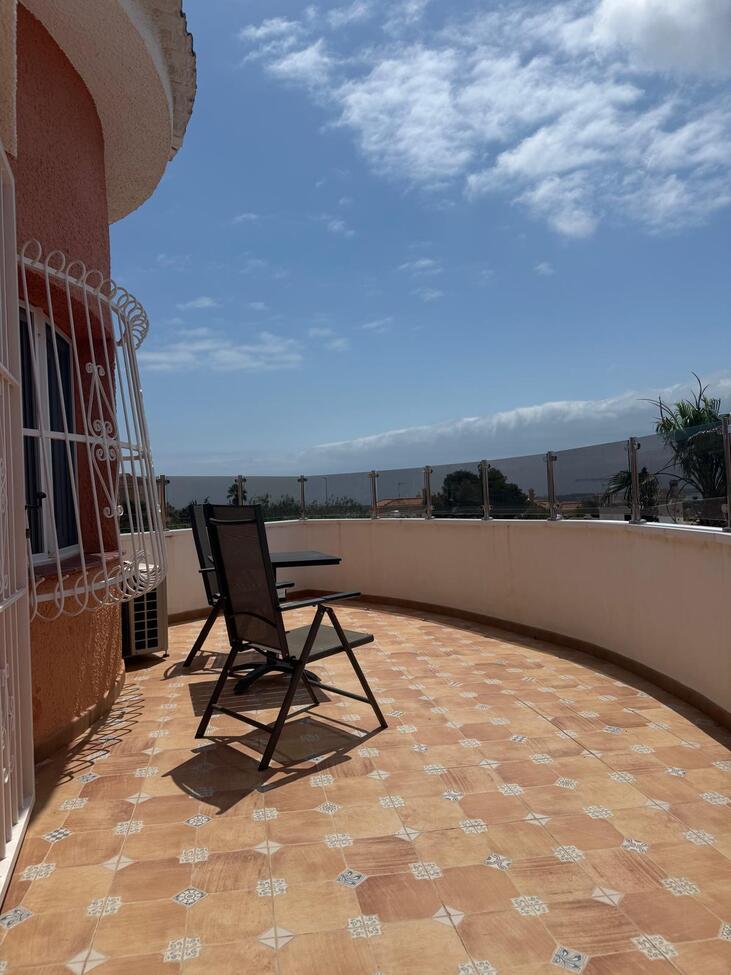For sale - 4 Bedroom 3 Bathroom Villa in Ciudad Quesada - Costa Blanca  - Alicante