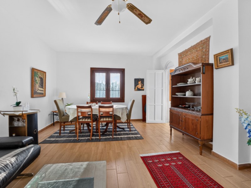 For sale - 3 Bedroom 2 Bathroom Villa in Torrevieja - Costa Blanca  - Alicante