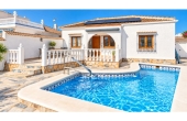 27-218-394-11-765/81064, 3 Bedroom 2 Bathroom Villa in Torrevieja