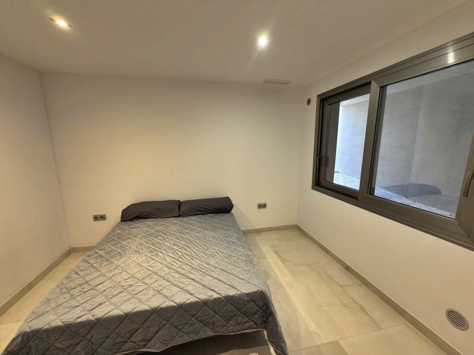 For sale - 5 Bedroom 5 Bathroom Villa in Orihuela Costa - Villamartin  - Alicante