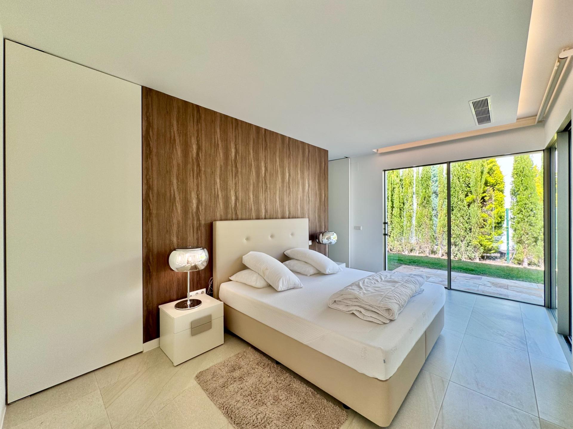 For sale - 3 Bedroom 2 Bathroom Villa in Orihuela - Las Colinas Golf  - Alicante