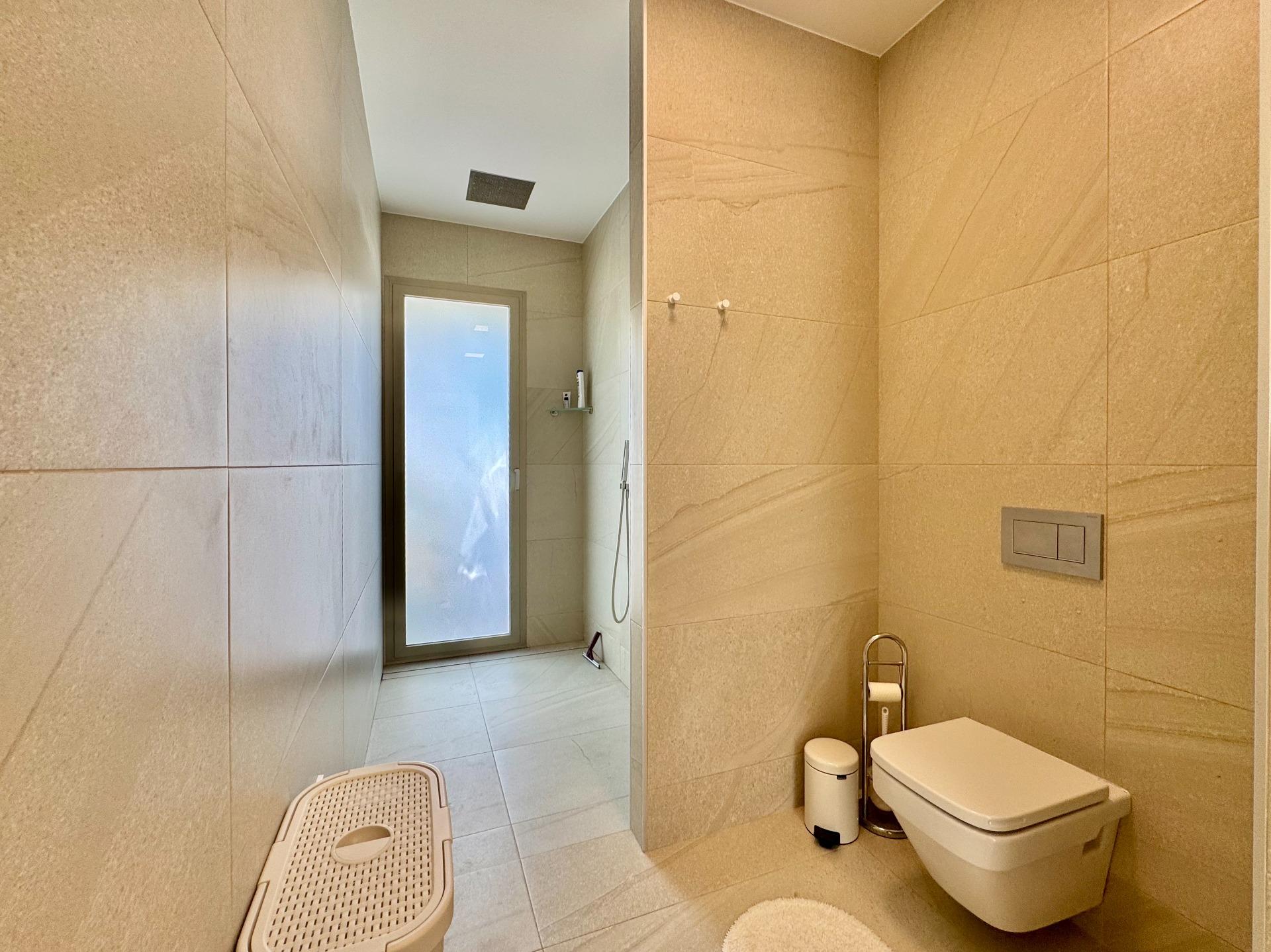 For sale - 3 Bedroom 2 Bathroom Villa in Orihuela - Las Colinas Golf  - Alicante