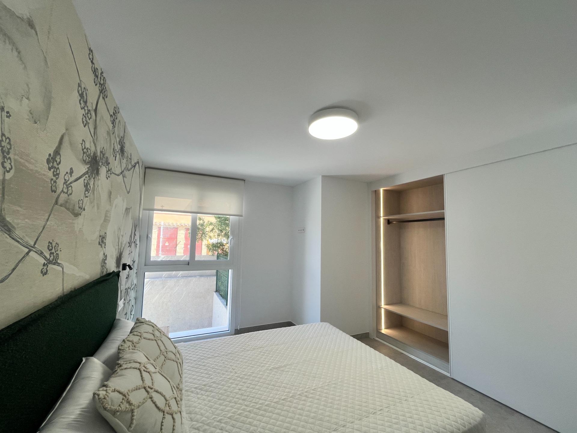 For sale - 3 Bedroom 2 Bathroom Apartment in Torrevieja - Torreblanca  - Alicante