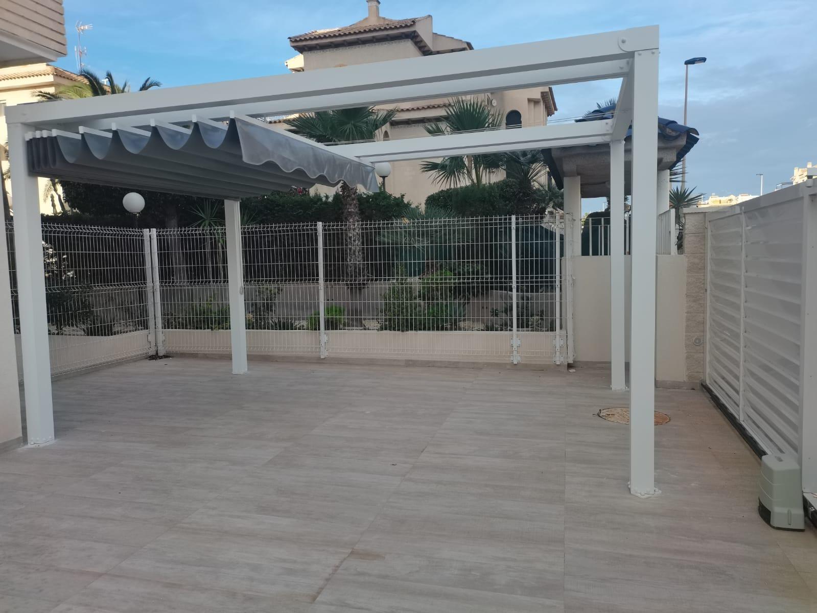 For sale - 3 Bedroom 2 Bathroom Apartment in Torrevieja - Torreblanca  - Alicante
