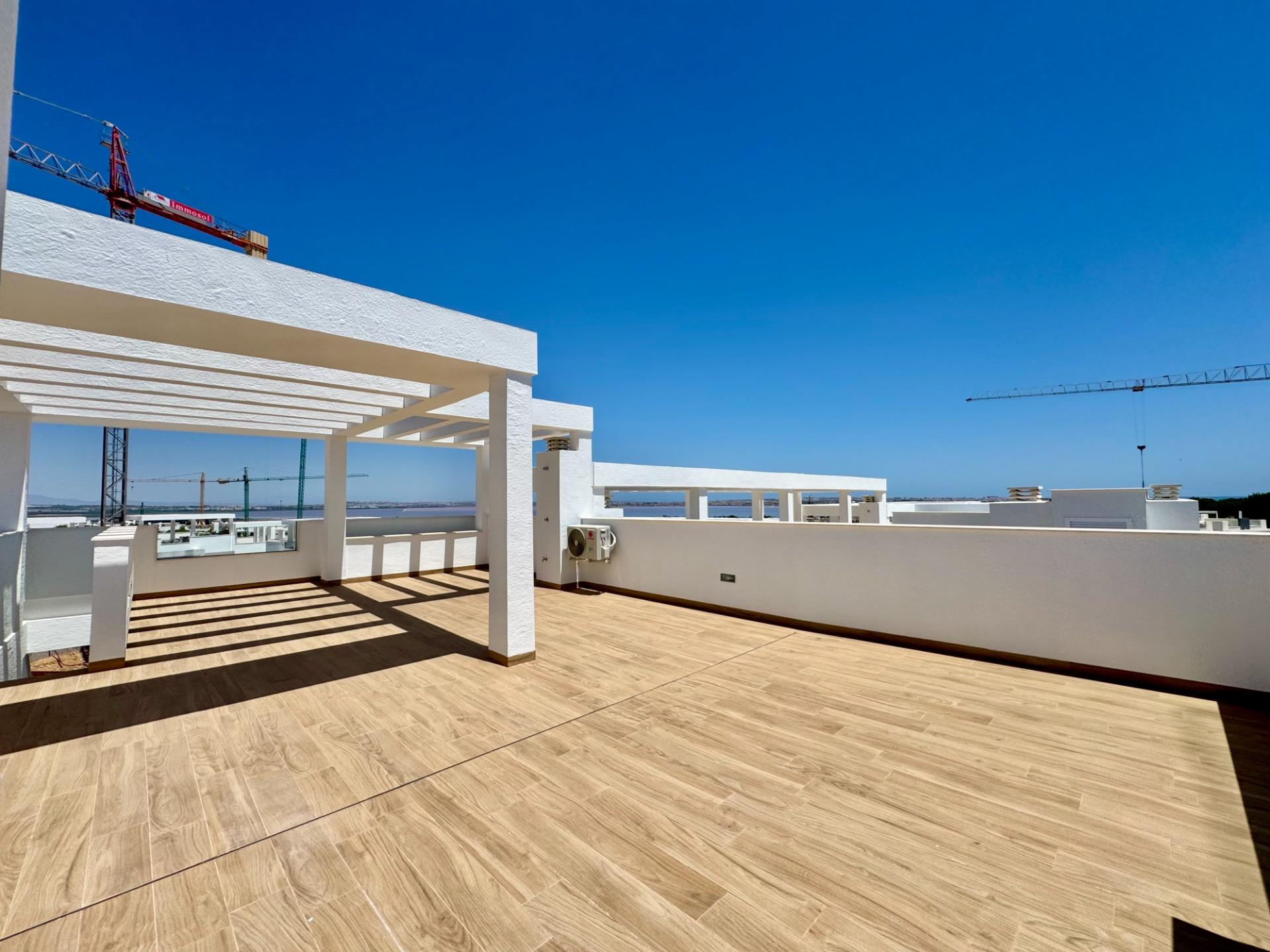 For sale - 2 Bedroom 2 Bathroom Penthouse in Torrevieja - Costa Blanca  - Alicante