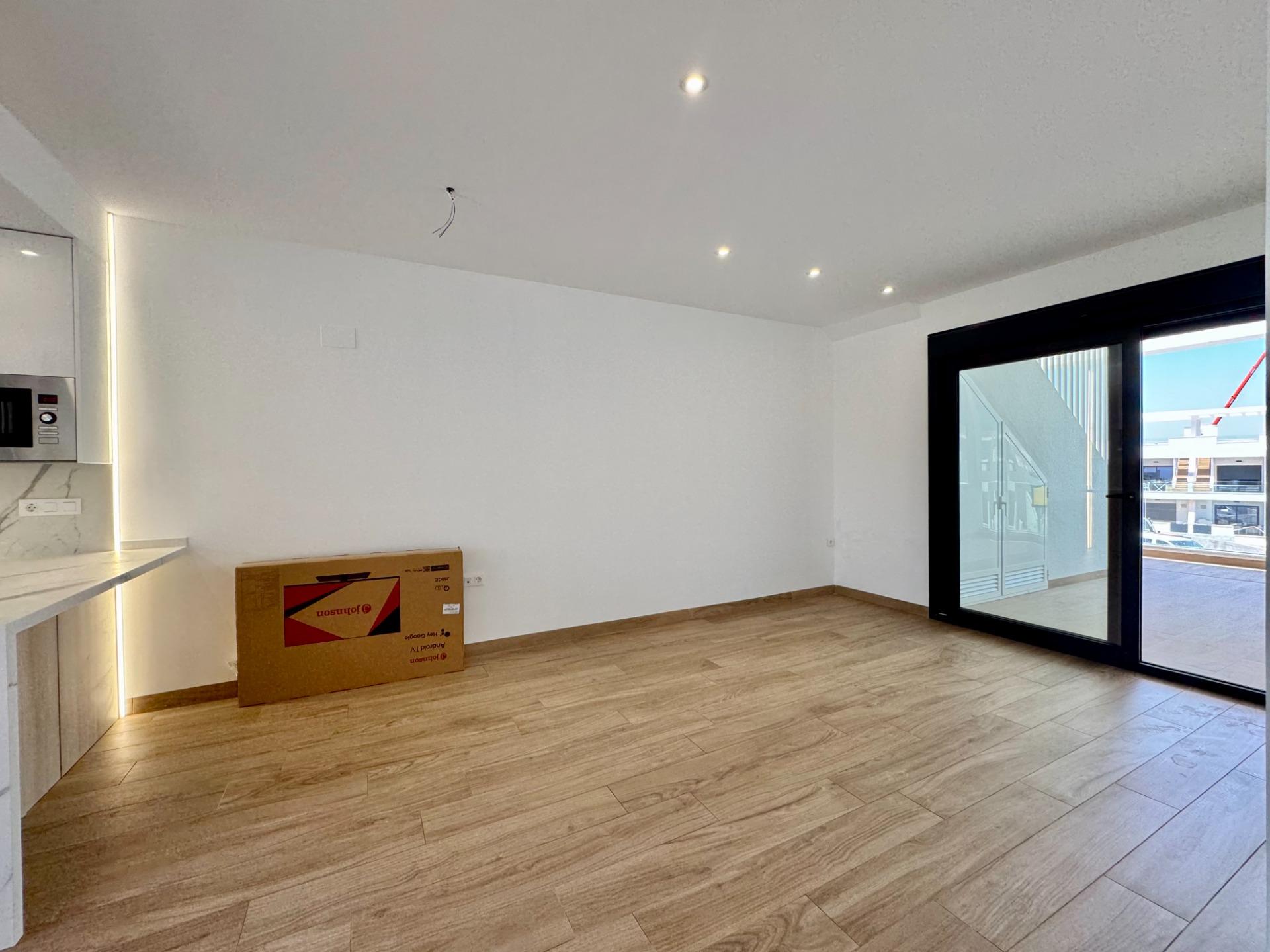 For sale - 2 Bedroom 2 Bathroom Penthouse in Torrevieja - Costa Blanca  - Alicante