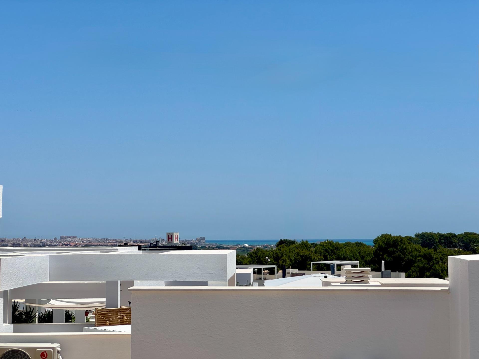 For sale - 2 Bedroom 2 Bathroom Penthouse in Torrevieja - Costa Blanca  - Alicante