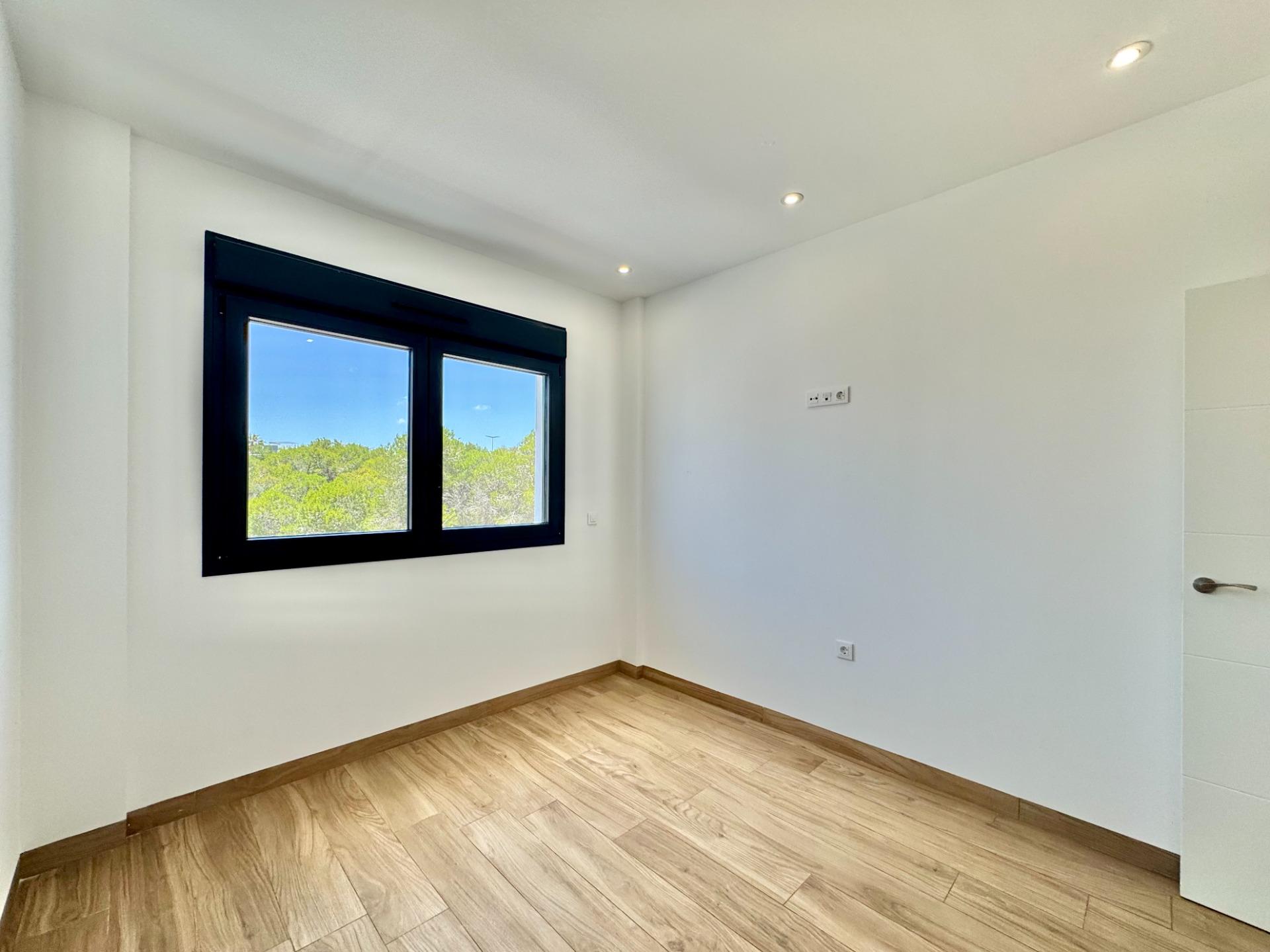 For sale - 2 Bedroom 2 Bathroom Penthouse in Torrevieja - Costa Blanca  - Alicante