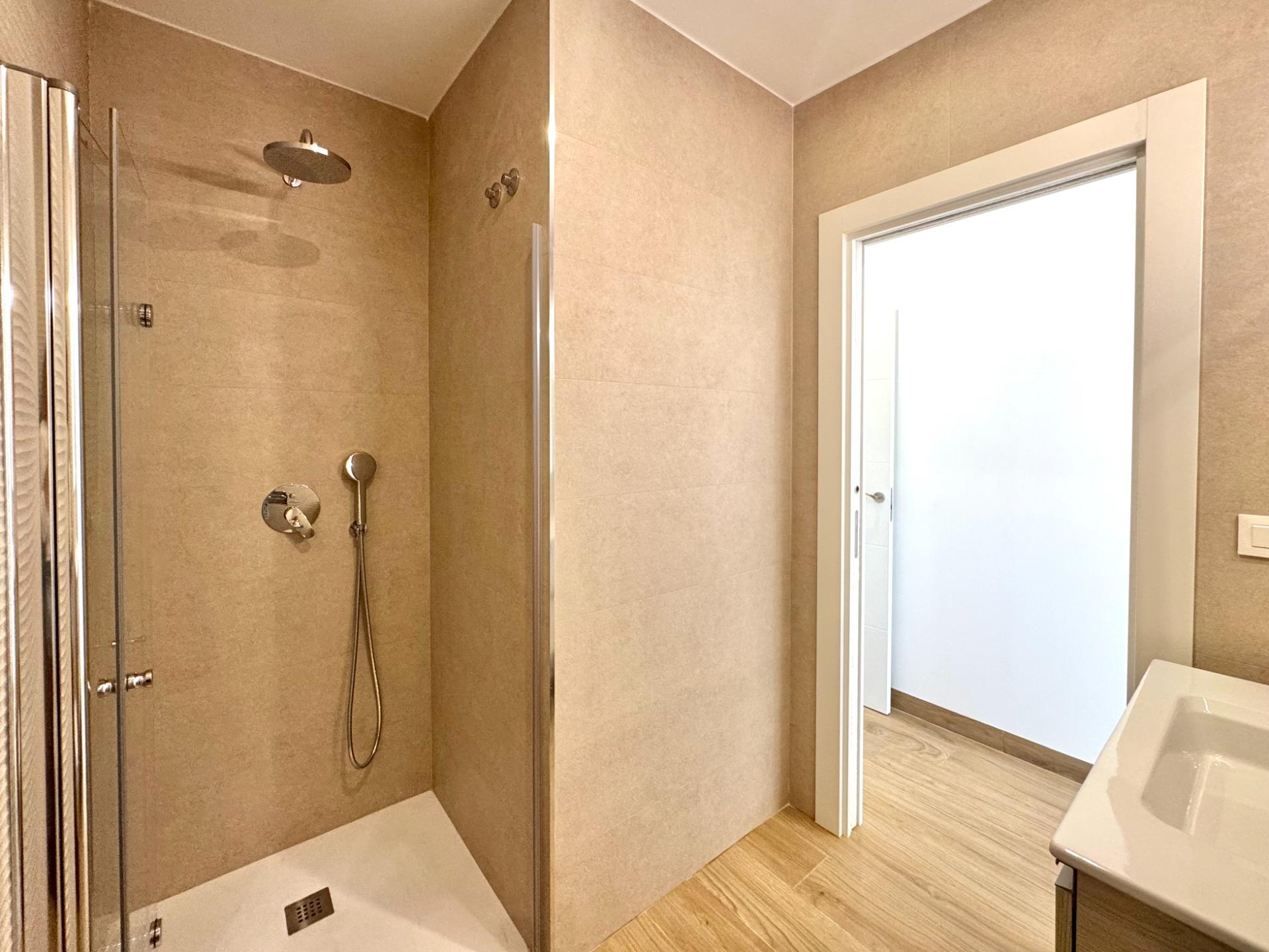 For sale - 2 Bedroom 2 Bathroom Penthouse in Torrevieja - Costa Blanca  - Alicante