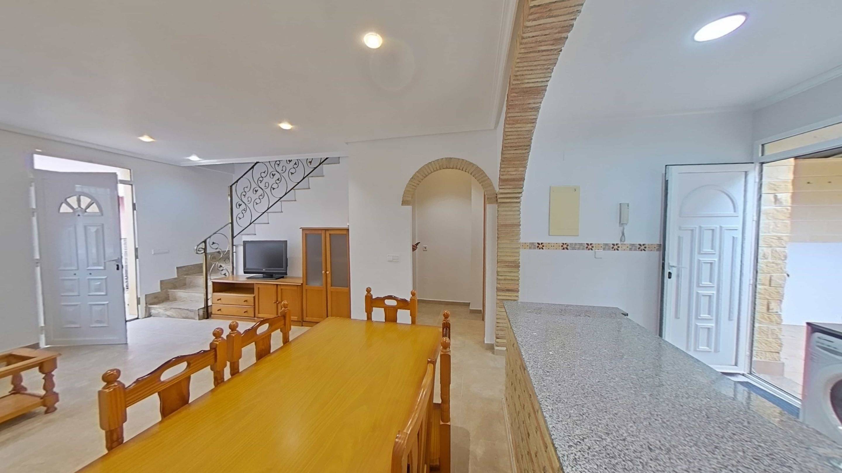 For sale - 4 Bedroom 1 Bathroom Duplex in Santiago de la Ribera - Santiago De La Ribera  - Murcia