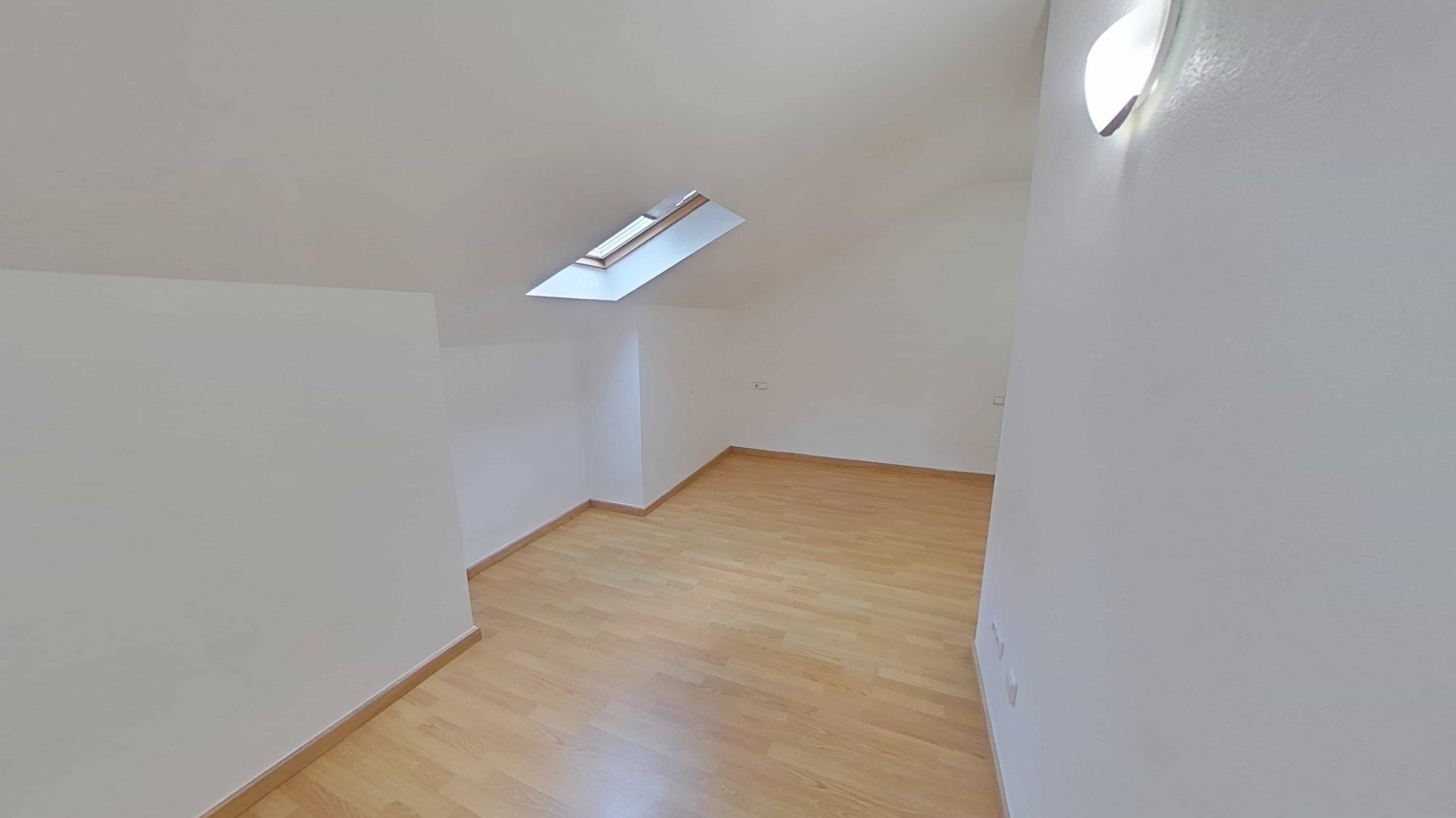 For sale - 4 Bedroom 1 Bathroom Duplex in Santiago de la Ribera - Santiago De La Ribera  - Murcia