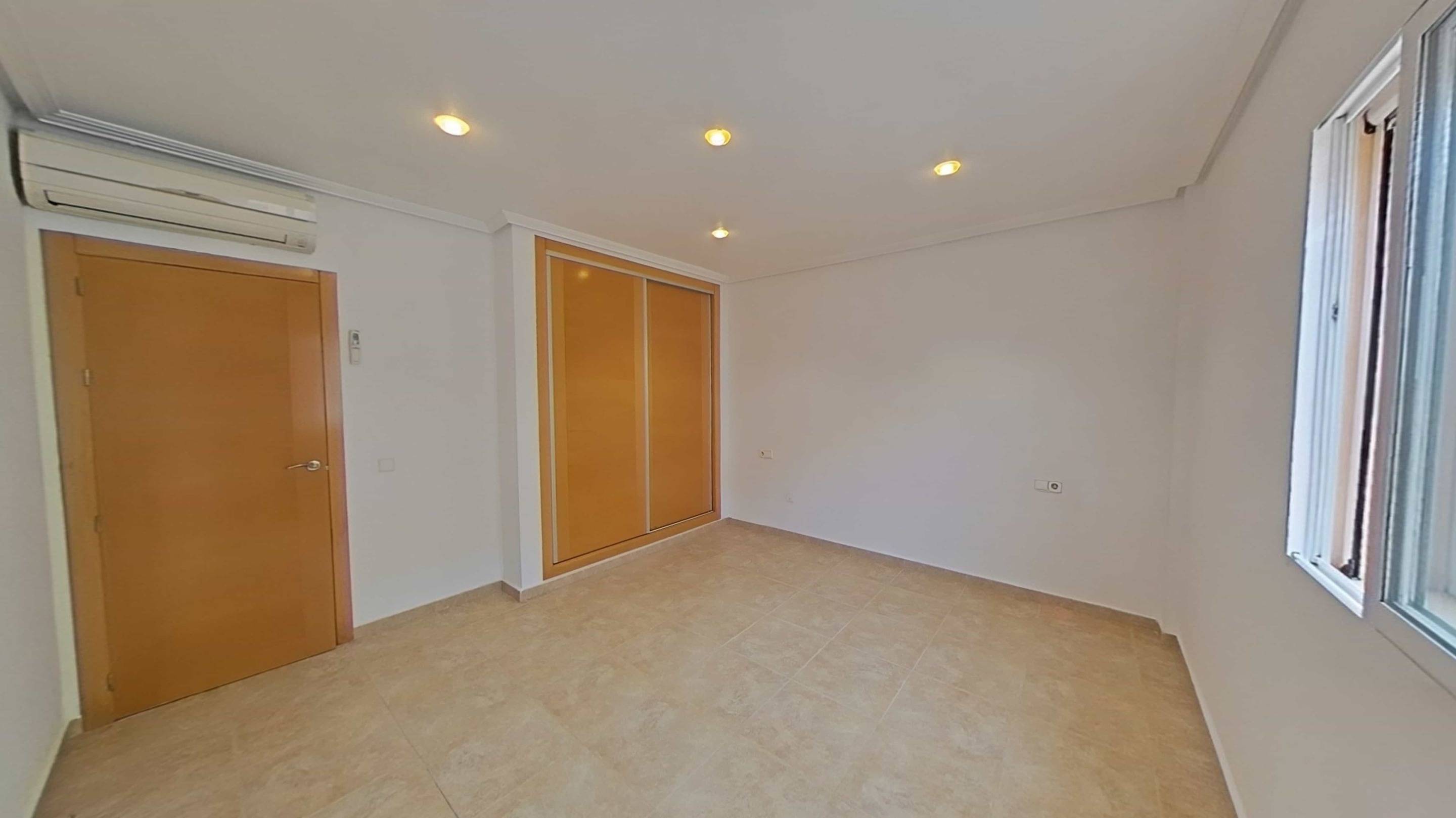 For sale - 4 Bedroom 1 Bathroom Duplex in Santiago de la Ribera - Santiago De La Ribera  - Murcia