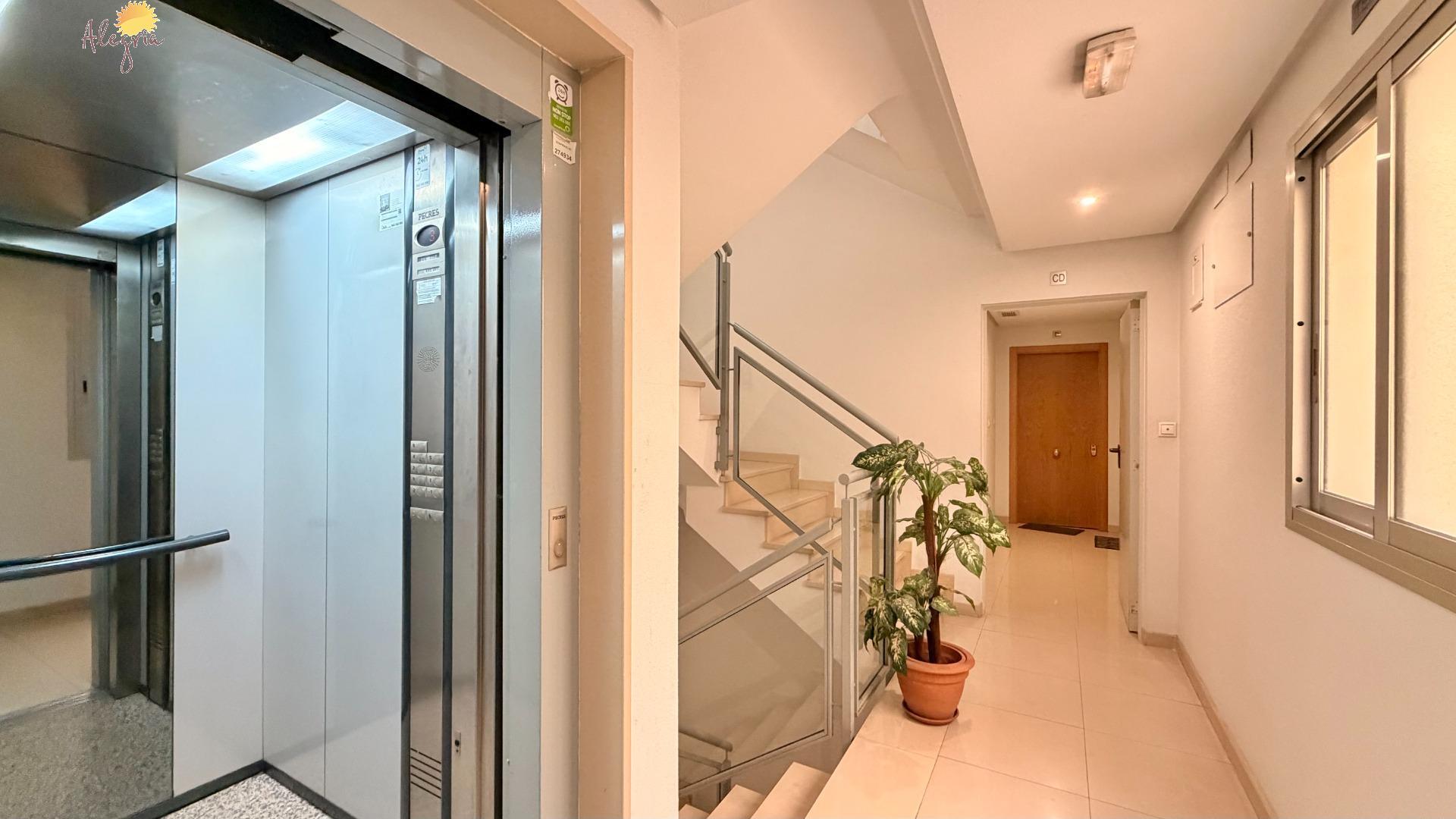 For sale - 2 Bedroom 1 Bathroom Apartment in Torrevieja - PARQUE DE LAS NACIONES  - Alicante