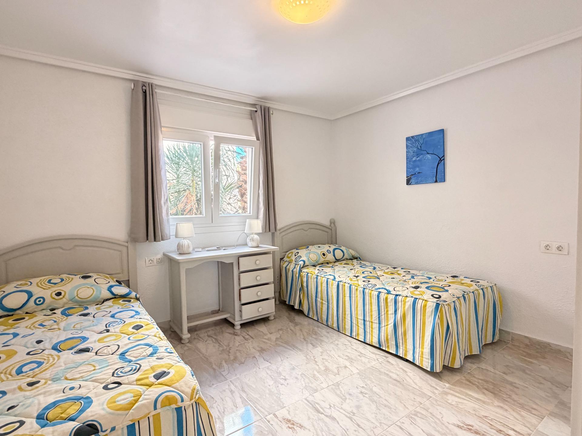 For sale - 5 Bedroom 3 Bathroom Villa in Ciudad Quesada - Ciudad Quesada  - Alicante