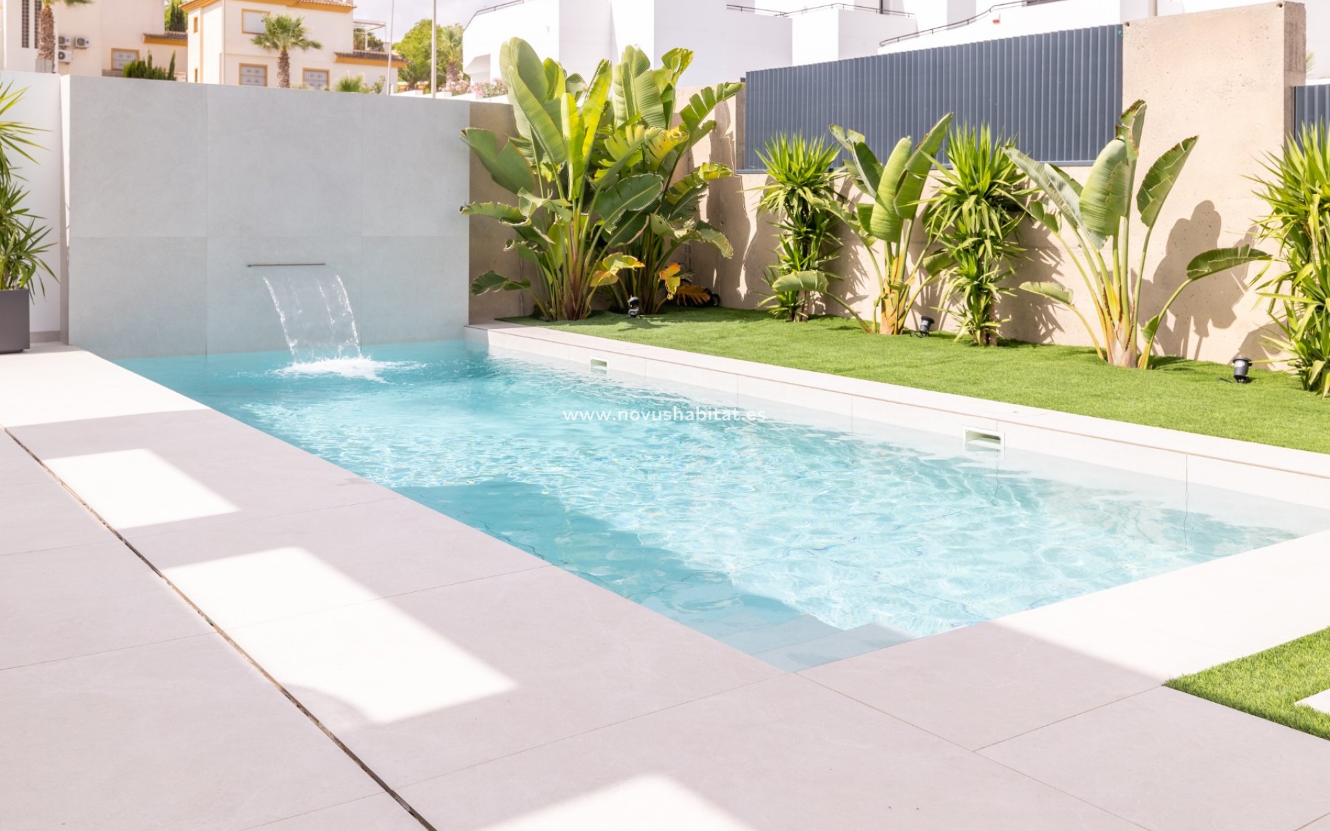 For sale - 4 Bedroom 4 Bathroom Villa in Rojales - Inland  - Alicante