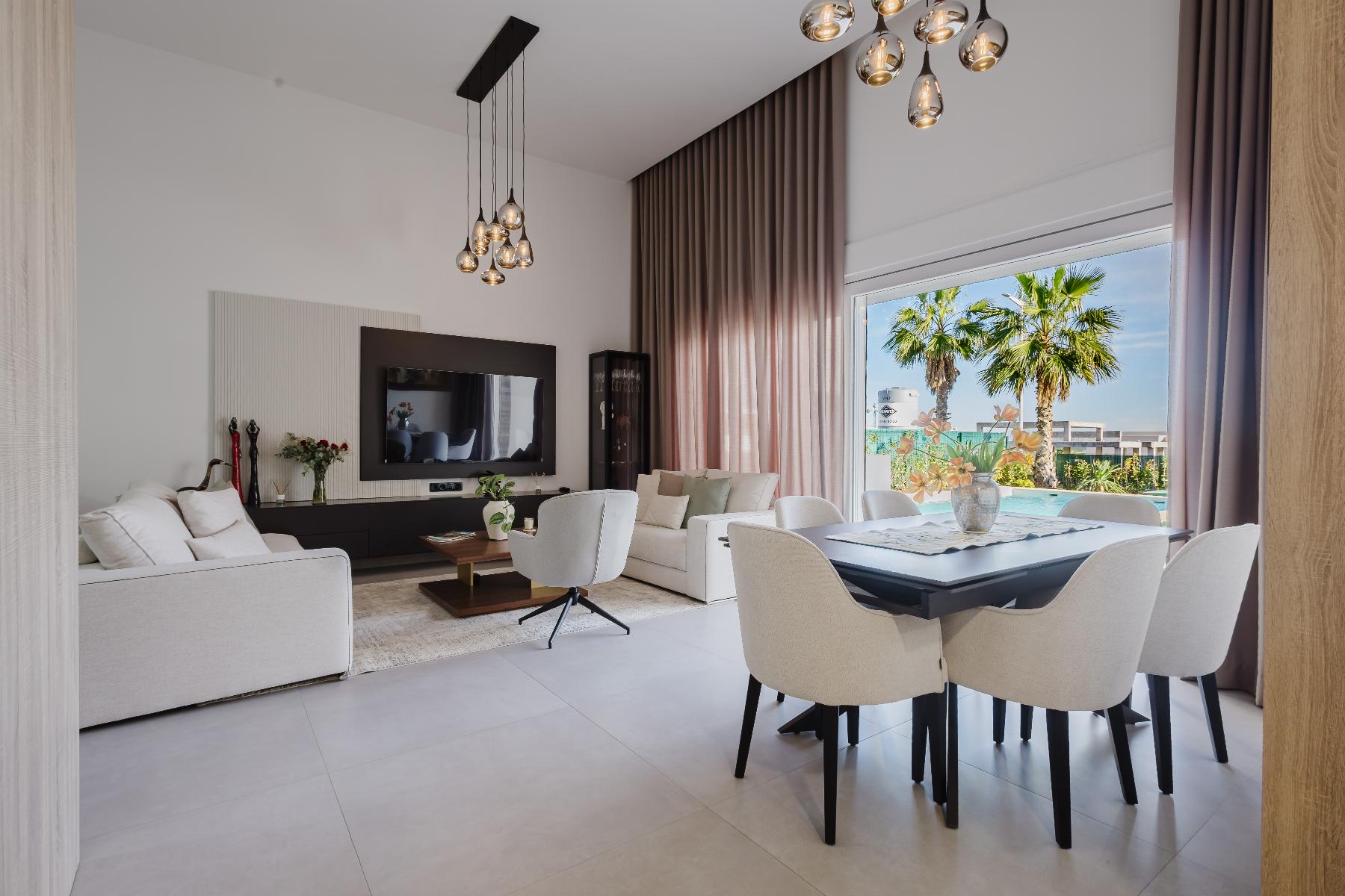 For sale - 4 Bedroom 4 Bathroom Villa in Algorfa - Inland  - Alicante