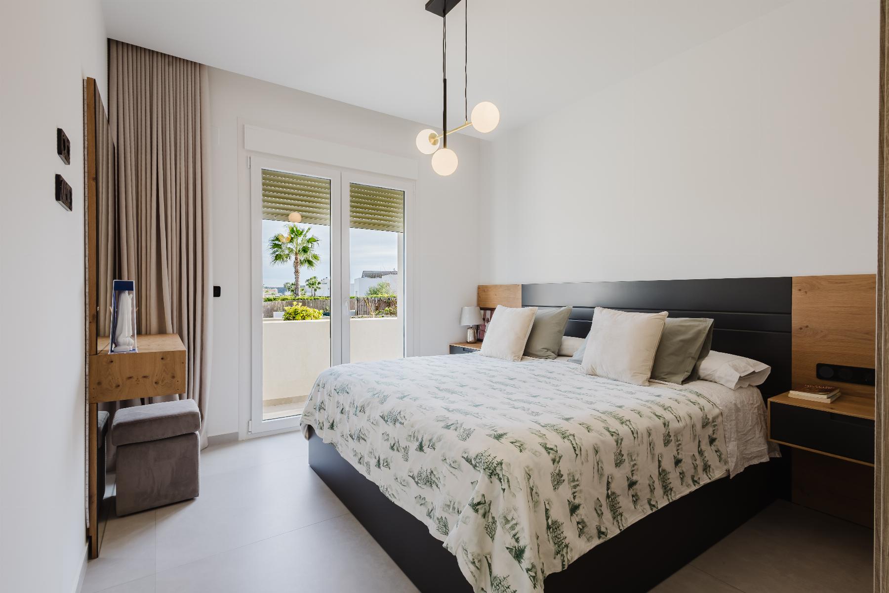 For sale - 4 Bedroom 4 Bathroom Villa in Algorfa - Inland  - Alicante