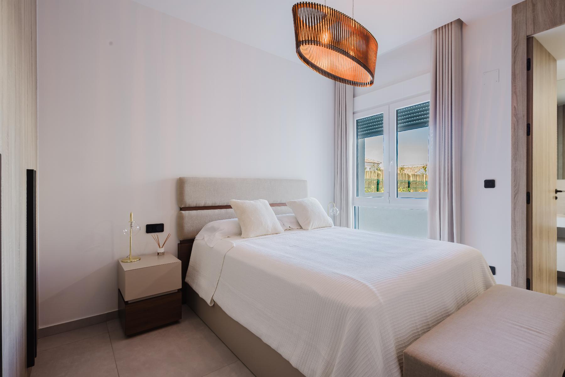 For sale - 4 Bedroom 4 Bathroom Villa in Algorfa - Inland  - Alicante