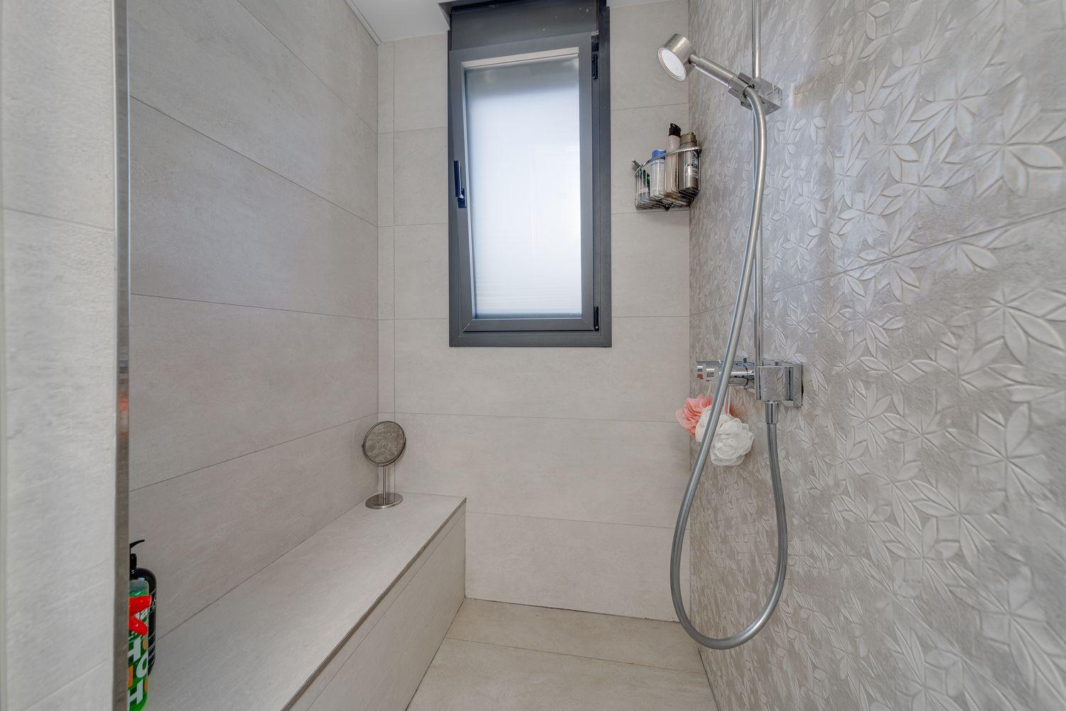 For sale - 3 Bedroom 4 Bathroom Villa in Torrevieja - Costa Blanca  - Alicante