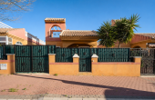 27-297-201-11-575/81089, 2 Bedroom 2 Bathroom Villa in Torrevieja