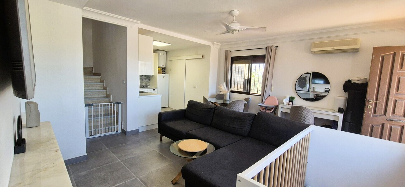 For sale - 3 Bedroom 1 Bathroom Villa in Orihuela Costa - Costa Blanca  - Alicante