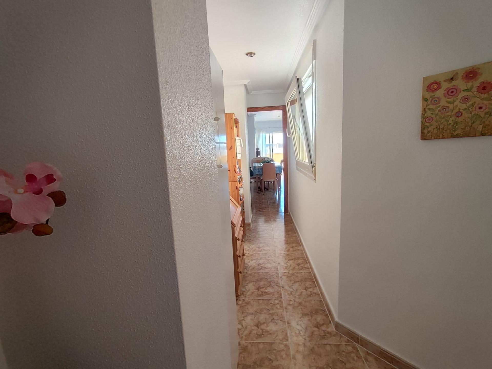 For sale - 3 Bedroom 2 Bathroom Penthouse in Torrevieja - Paseo Maritimo  - Alicante