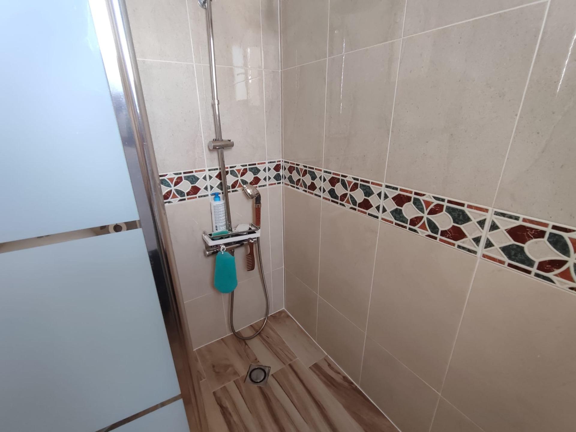 For sale - 3 Bedroom 2 Bathroom Penthouse in Torrevieja - Paseo Maritimo  - Alicante
