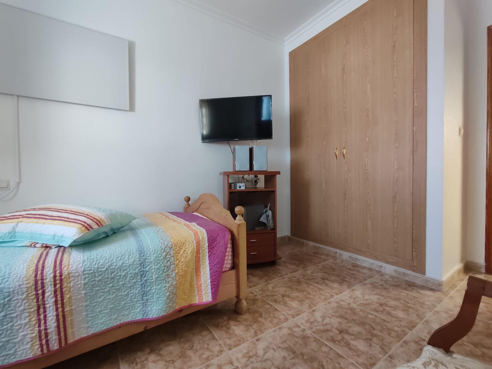 For sale - 3 Bedroom 2 Bathroom Penthouse in Torrevieja - Paseo Maritimo  - Alicante