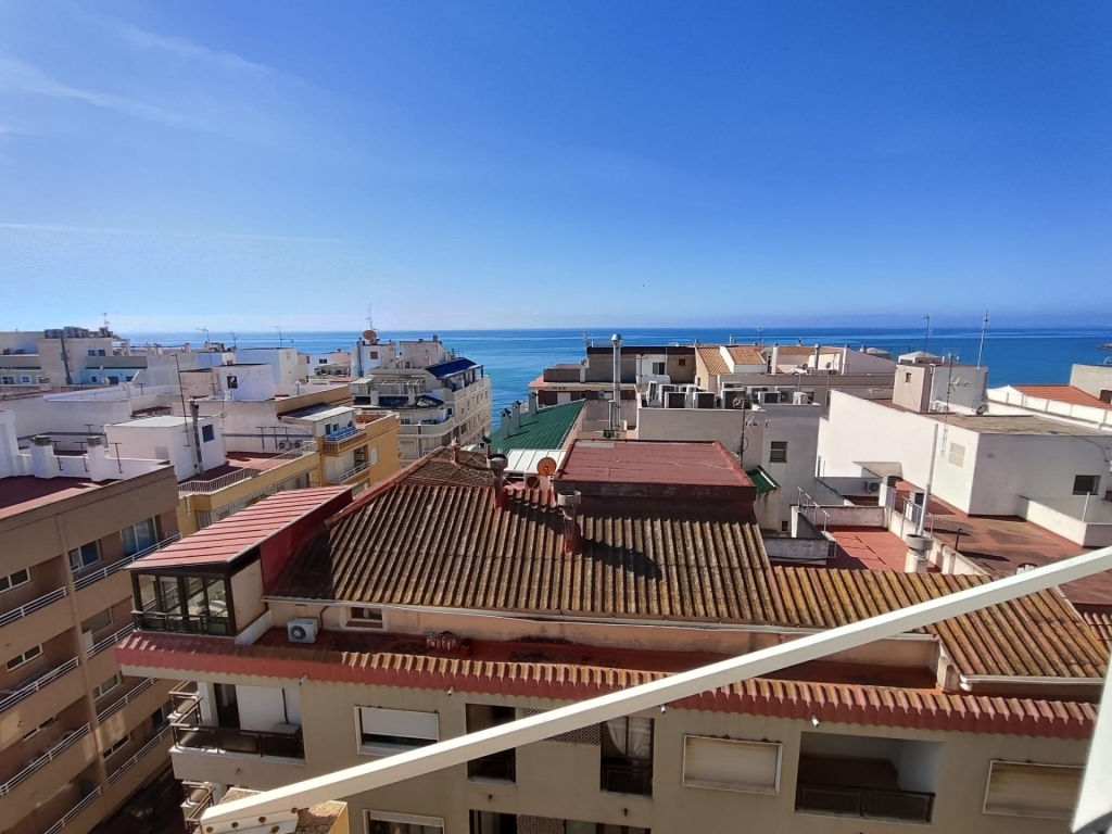 3 Bedroom 2 Bathroom Penthouse in Torrevieja