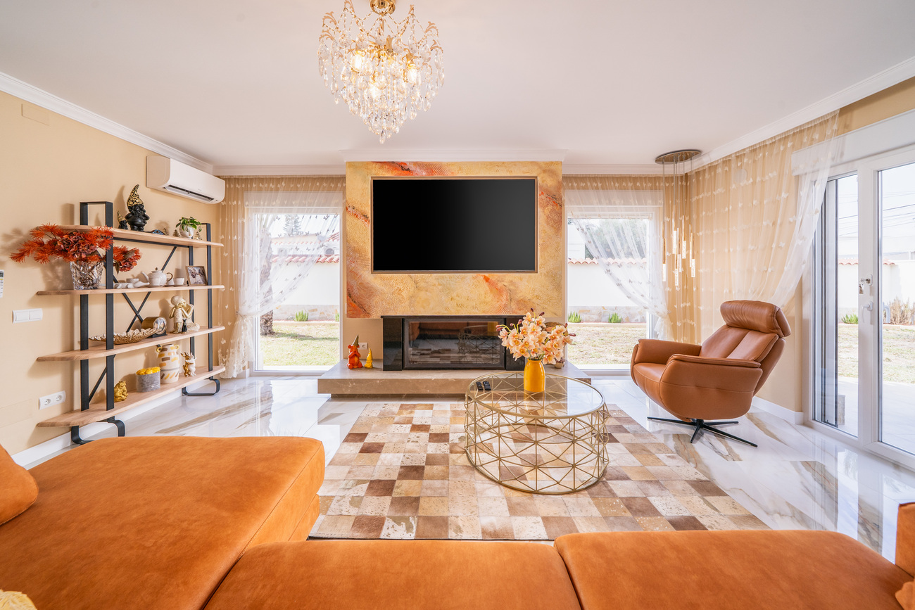 For sale - 4 Bedroom 3 Bathroom Villa in Torrevieja - Torreta  - Alicante