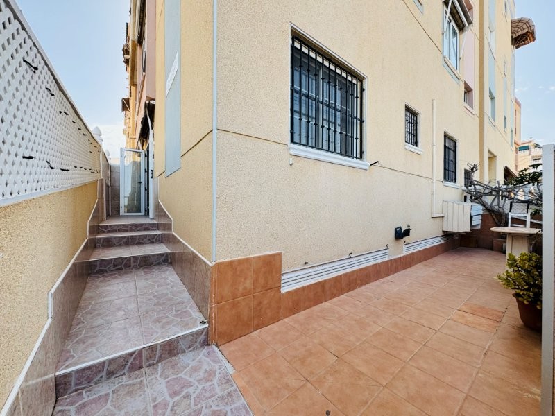 For sale - 2 Bedroom 1 Bathroom Apartment in La Mata - Costa Blanca  - Alicante