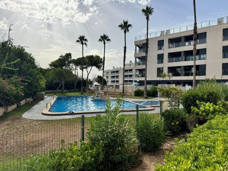 3 Bedroom 1 Bathroom Apartment in La Mata