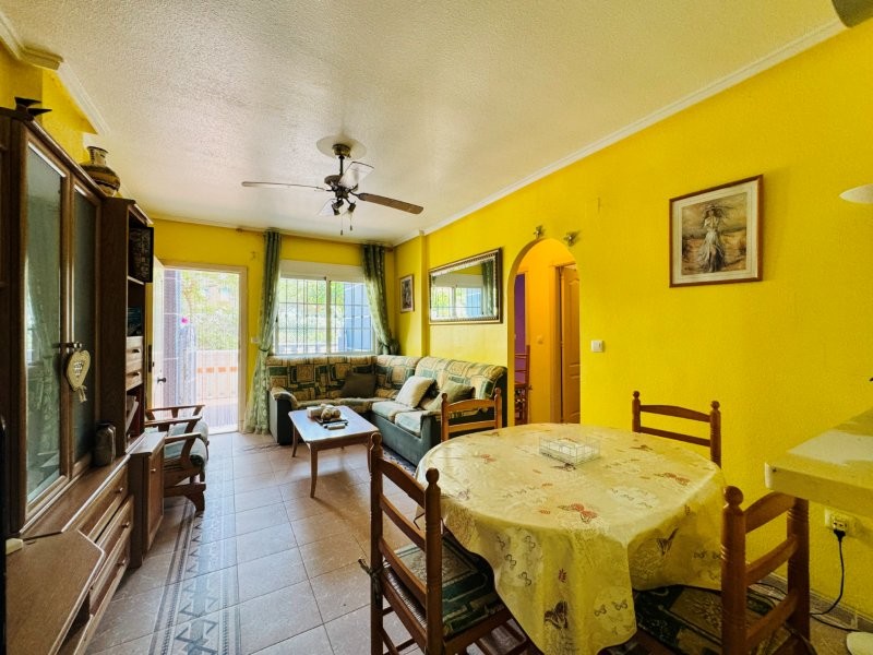 For sale - 3 Bedroom 1 Bathroom Apartment in La Mata - Costa Blanca  - Alicante