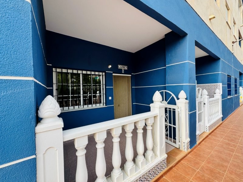 For sale - 3 Bedroom 1 Bathroom Apartment in La Mata - Costa Blanca  - Alicante
