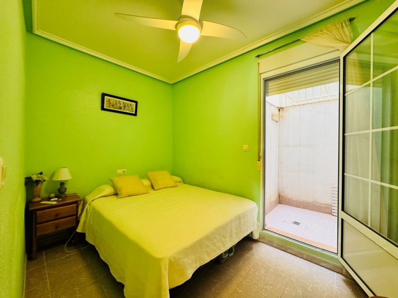 For sale - 3 Bedroom 1 Bathroom Apartment in La Mata - Costa Blanca  - Alicante