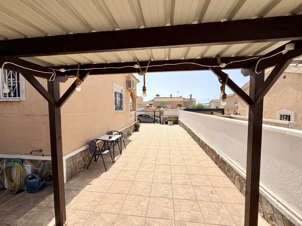 For sale - 3 Bedroom 2 Bathroom Villa in Benijofar - Costa Blanca  - Alicante