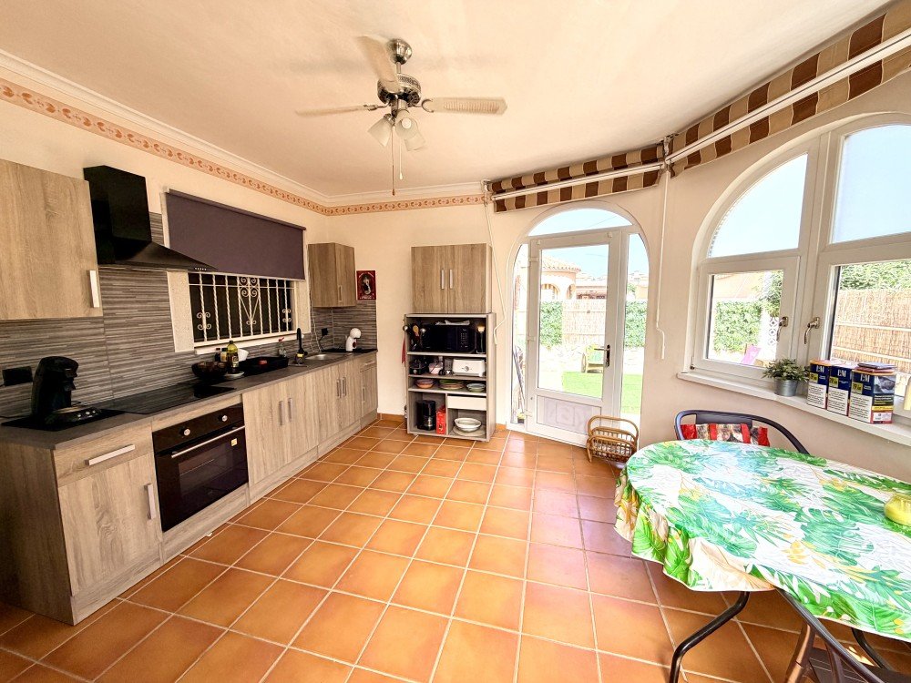 For sale - 3 Bedroom 2 Bathroom Villa in Benijofar - Costa Blanca  - Alicante