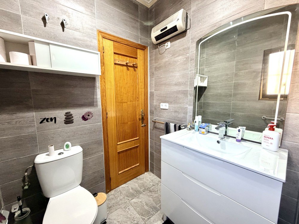 For sale - 3 Bedroom 2 Bathroom Villa in Benijofar - Costa Blanca  - Alicante