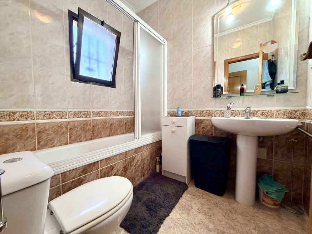 For sale - 3 Bedroom 2 Bathroom Villa in Benijofar - Costa Blanca  - Alicante