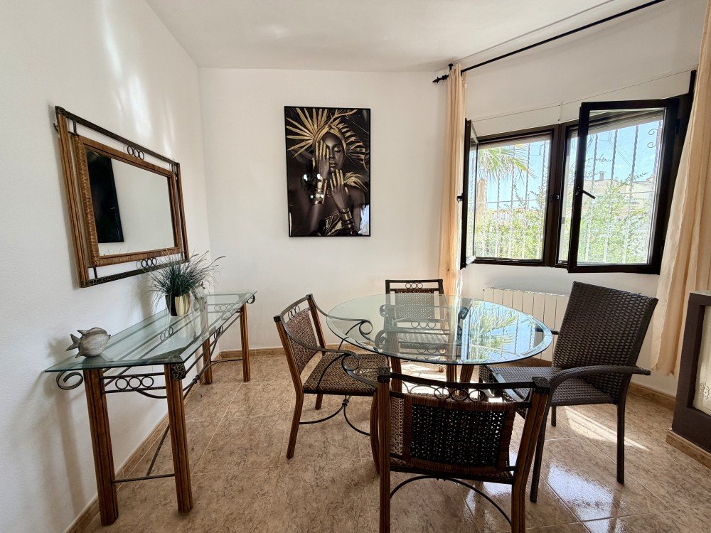 For sale - 3 Bedroom 2 Bathroom Villa in Benijofar - Costa Blanca  - Alicante