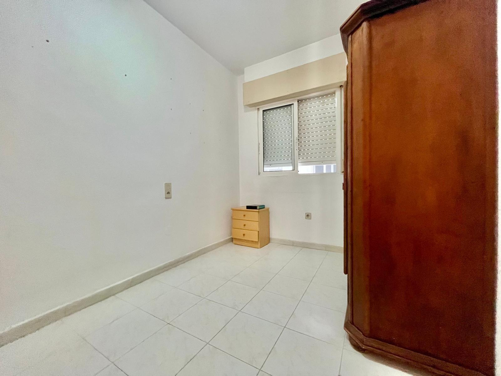For sale - 3 Bedroom 2 Bathroom Apartment in Torrevieja - Torrevieja  - Alicante