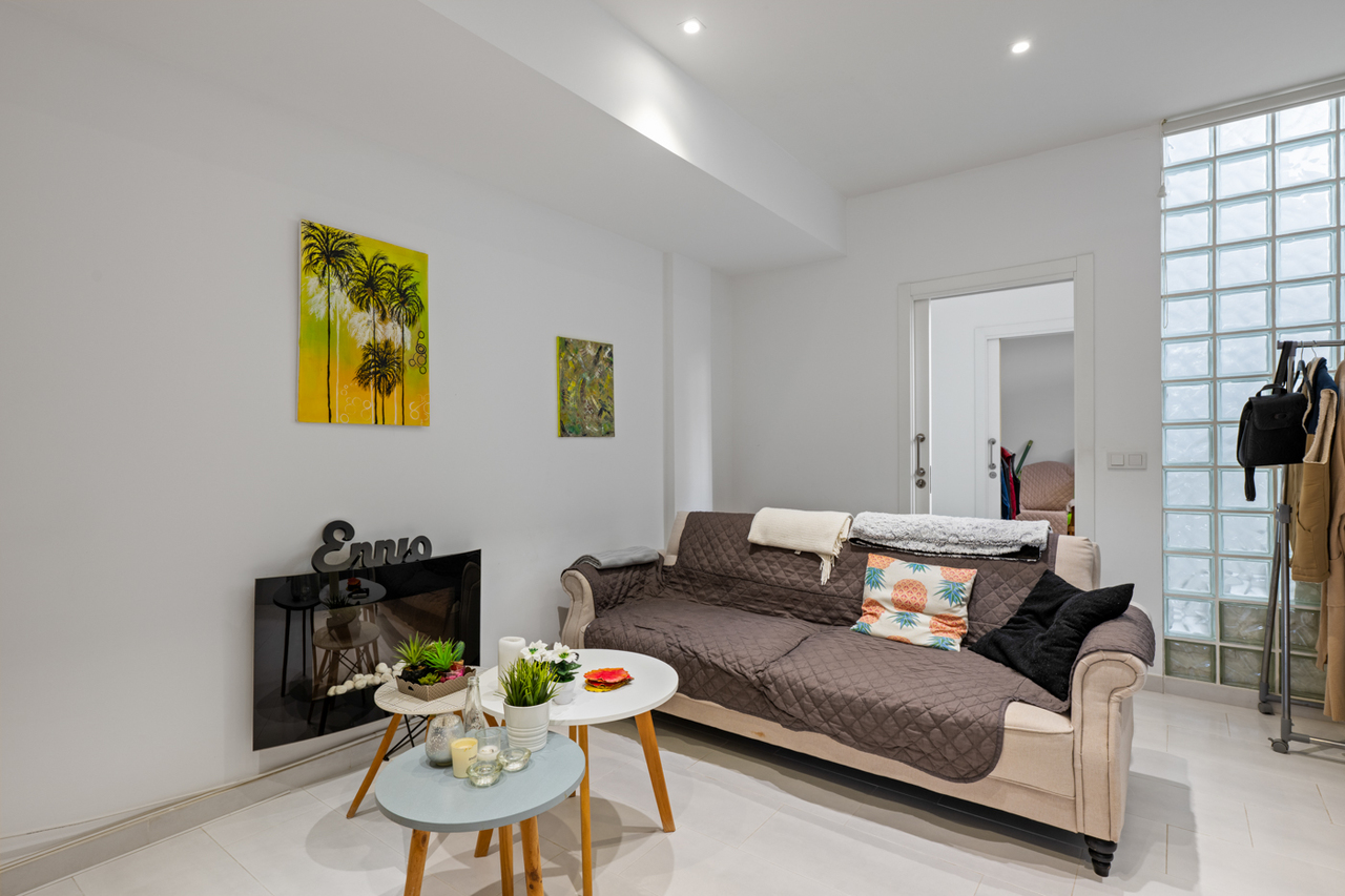 For sale - 4 Bedroom 3 Bathroom Town House in Torrevieja - Costa Blanca  - Alicante