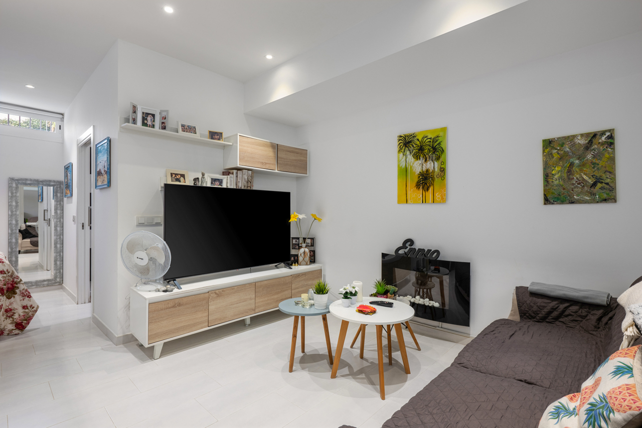 For sale - 4 Bedroom 3 Bathroom Town House in Torrevieja - Costa Blanca  - Alicante