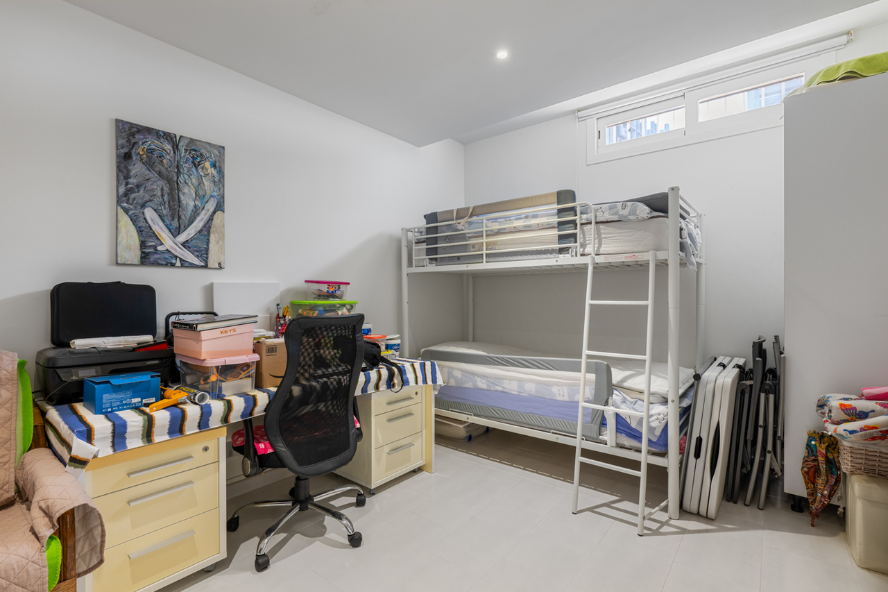 For sale - 4 Bedroom 3 Bathroom Town House in Torrevieja - Costa Blanca  - Alicante