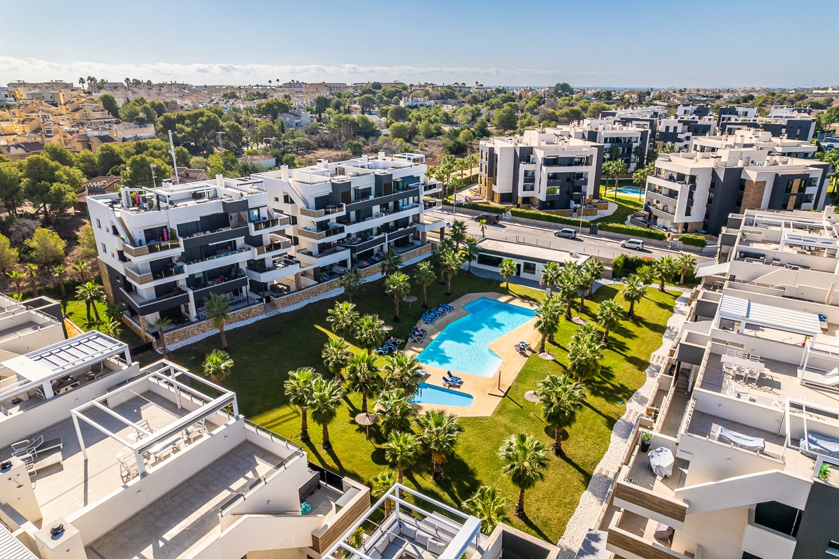 For sale - 2 Bedroom 2 Bathroom Penthouse in Orihuela Costa - Costa Blanca  - Alicante